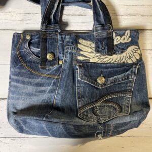 メンズジーンズをリメイクしてカッコいいトートバッグに