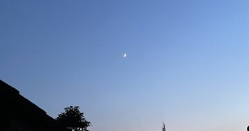 月が綺麗ですね