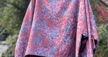 着物リメイクでボートネックブラウス