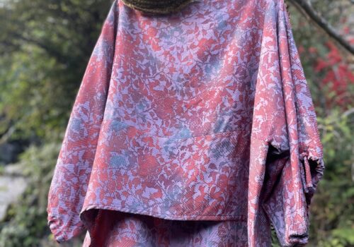 着物リメイクでボートネックブラウス