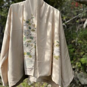 訪問着をリメイクしてさっと羽織れるショートコートに