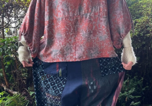 着物地リメイクつぎはぎゆったりパンツ