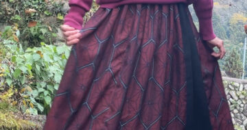 麻の葉模様の紗の着物と黒羽織でリバーシブルギャザースカート#着物リメイク