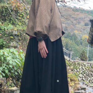 麻の葉模様の紗の着物と黒羽織でリバーシブルギャザースカート#着物リメイク