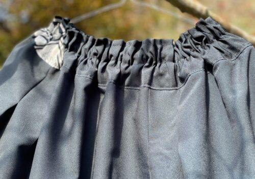 大きな紋が粋な男物の長着をリメイクしたタックスカート#着物リメイク