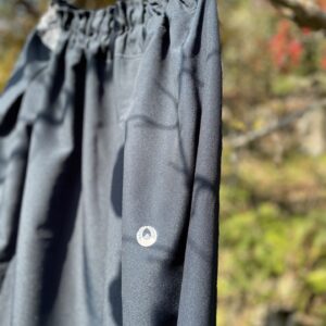 大きな紋が粋な男物の長着をリメイクしたタックスカート#着物リメイク