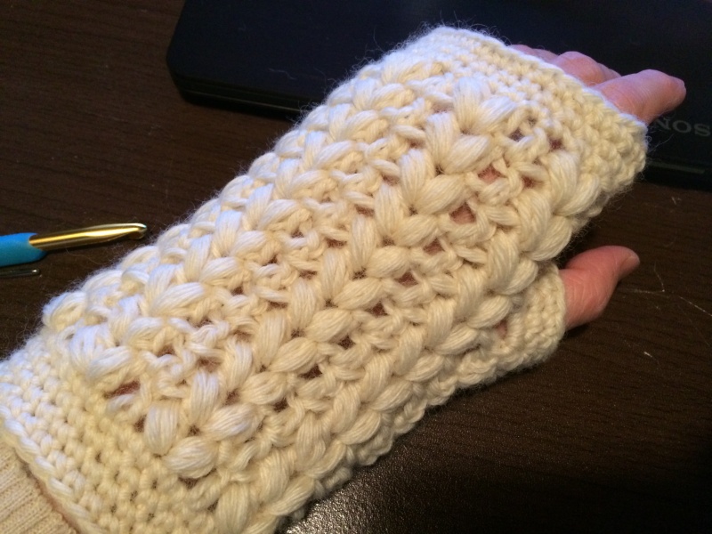 かぎ針編みスマホ手袋