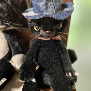 耳だしじゃない猫用デニム帽子